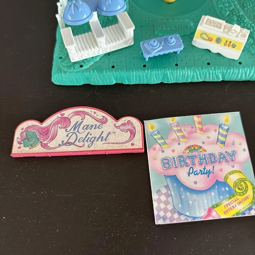 My Little Pony PETITE PONIES Mane Delights Beauty Shoppe W/ Box Hasbro 1989 Read